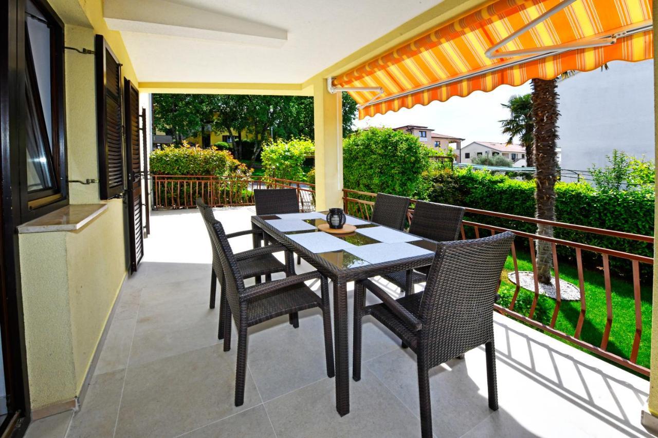 Apartments Jasmina Poreč Eksteriør bilde