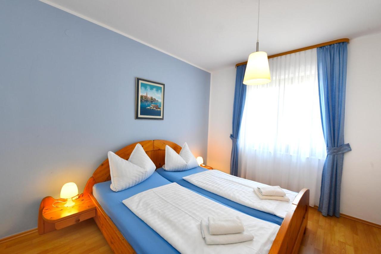 Apartments Jasmina Poreč Eksteriør bilde