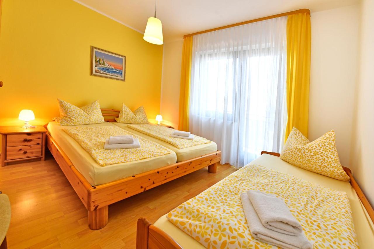 Apartments Jasmina Poreč Eksteriør bilde