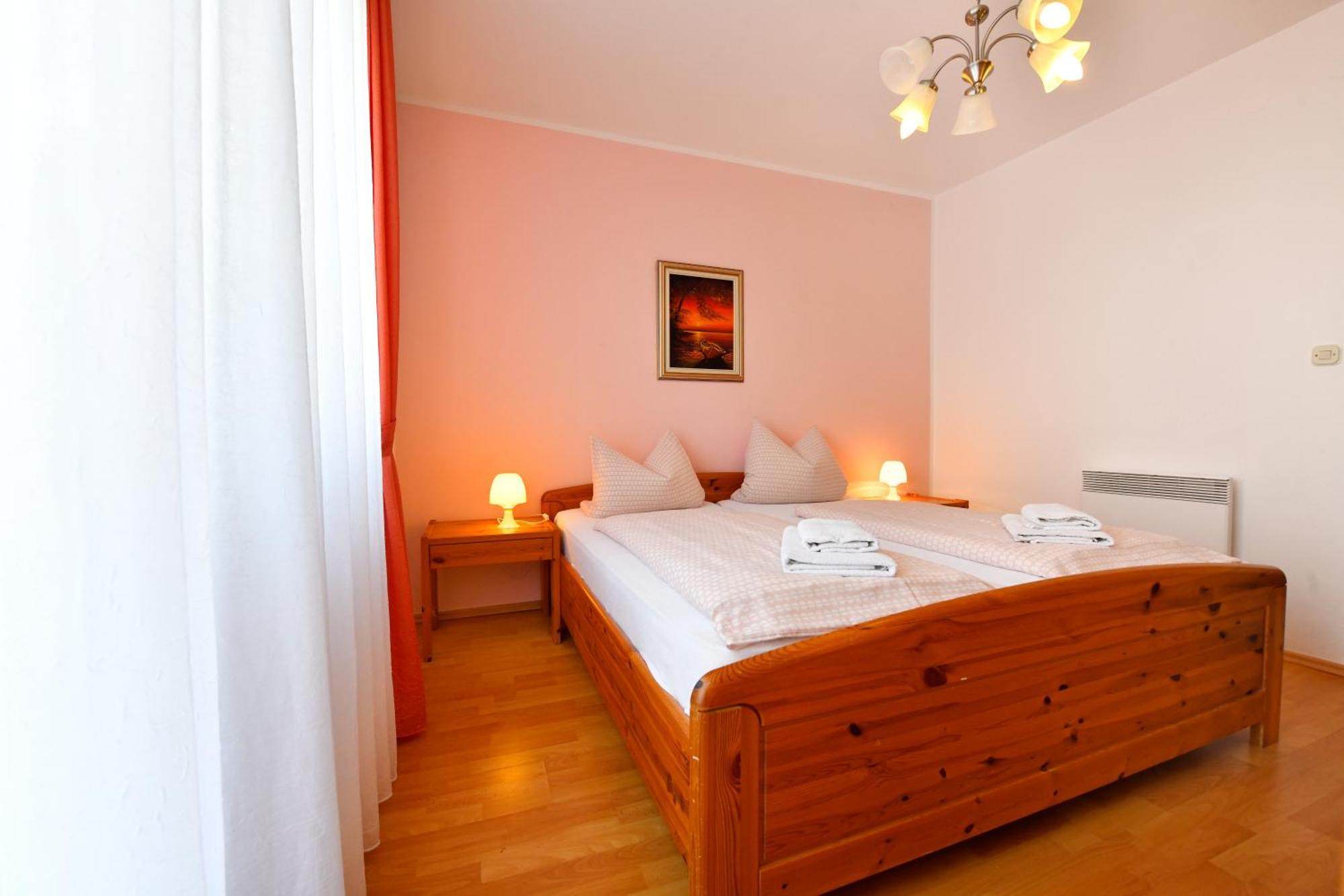 Apartments Jasmina Poreč Eksteriør bilde
