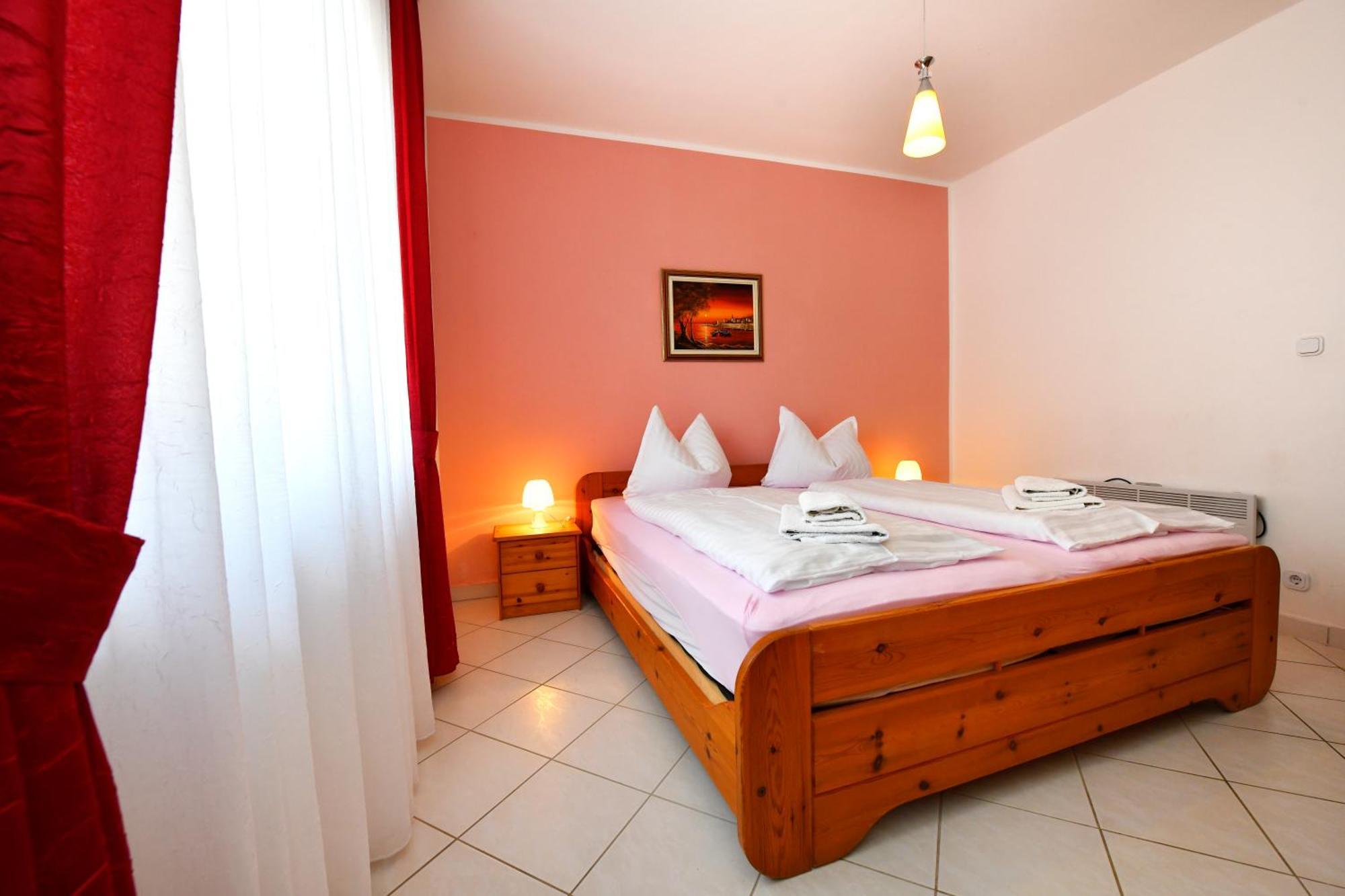 Apartments Jasmina Poreč Eksteriør bilde