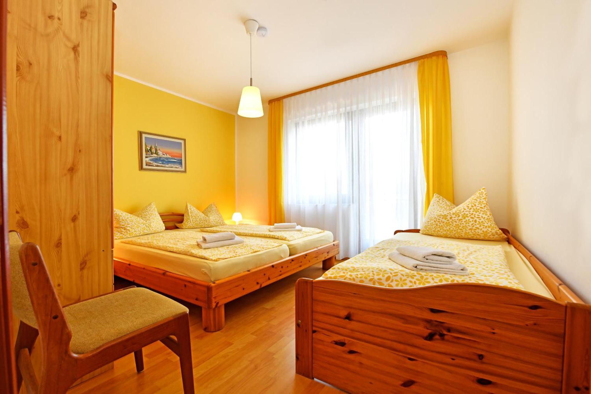 Apartments Jasmina Poreč Eksteriør bilde