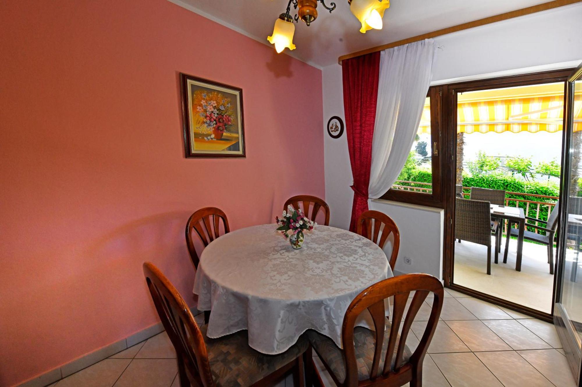 Apartments Jasmina Poreč Eksteriør bilde
